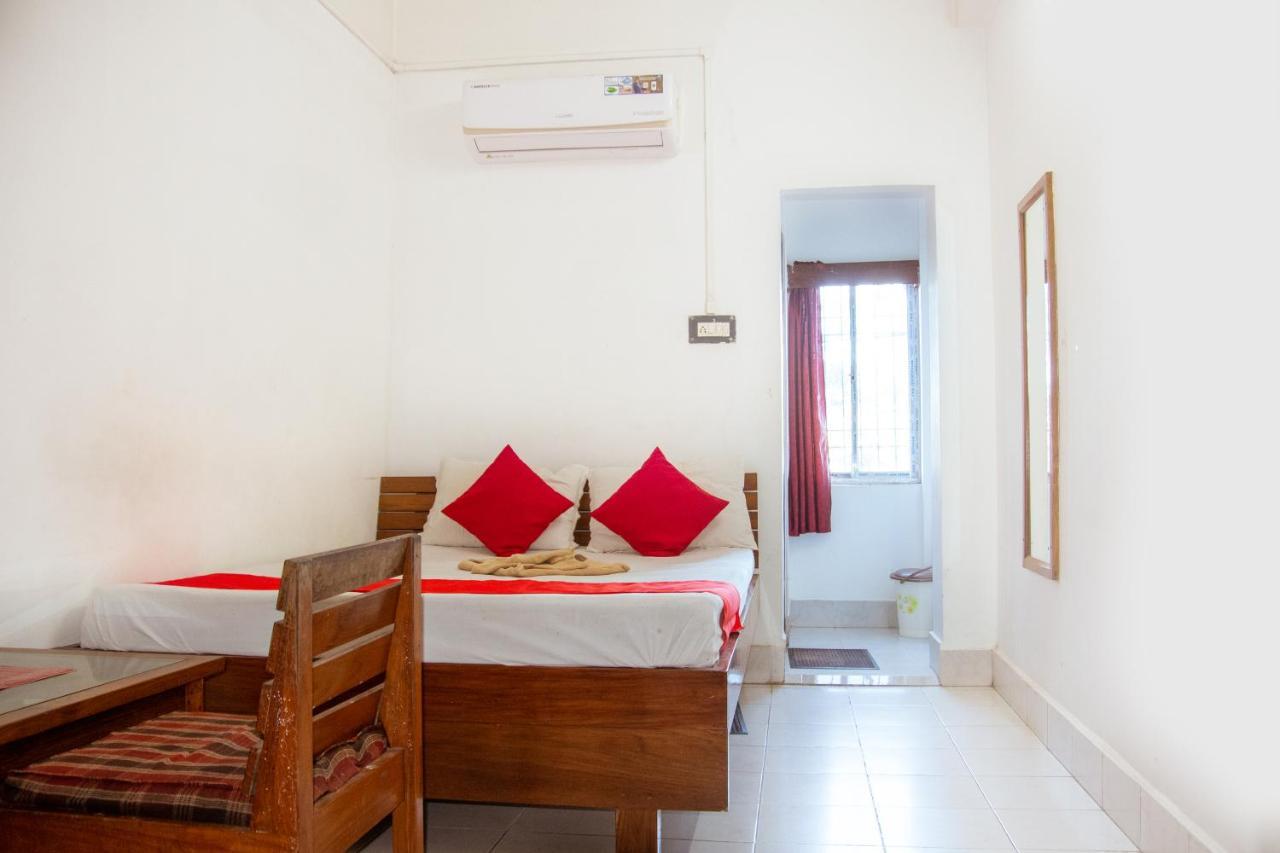 Hotel Nakshatra Karimganj Exterior foto